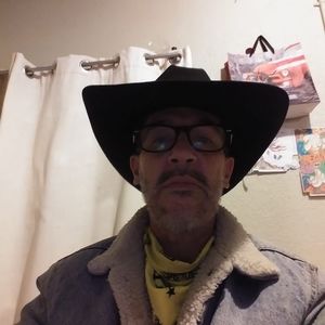 Meet your Posher, Ray joe